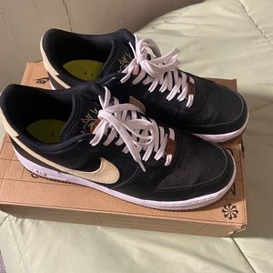 AIR FORCE 1 '07 LV8 'POMEGRANATE' 9.5